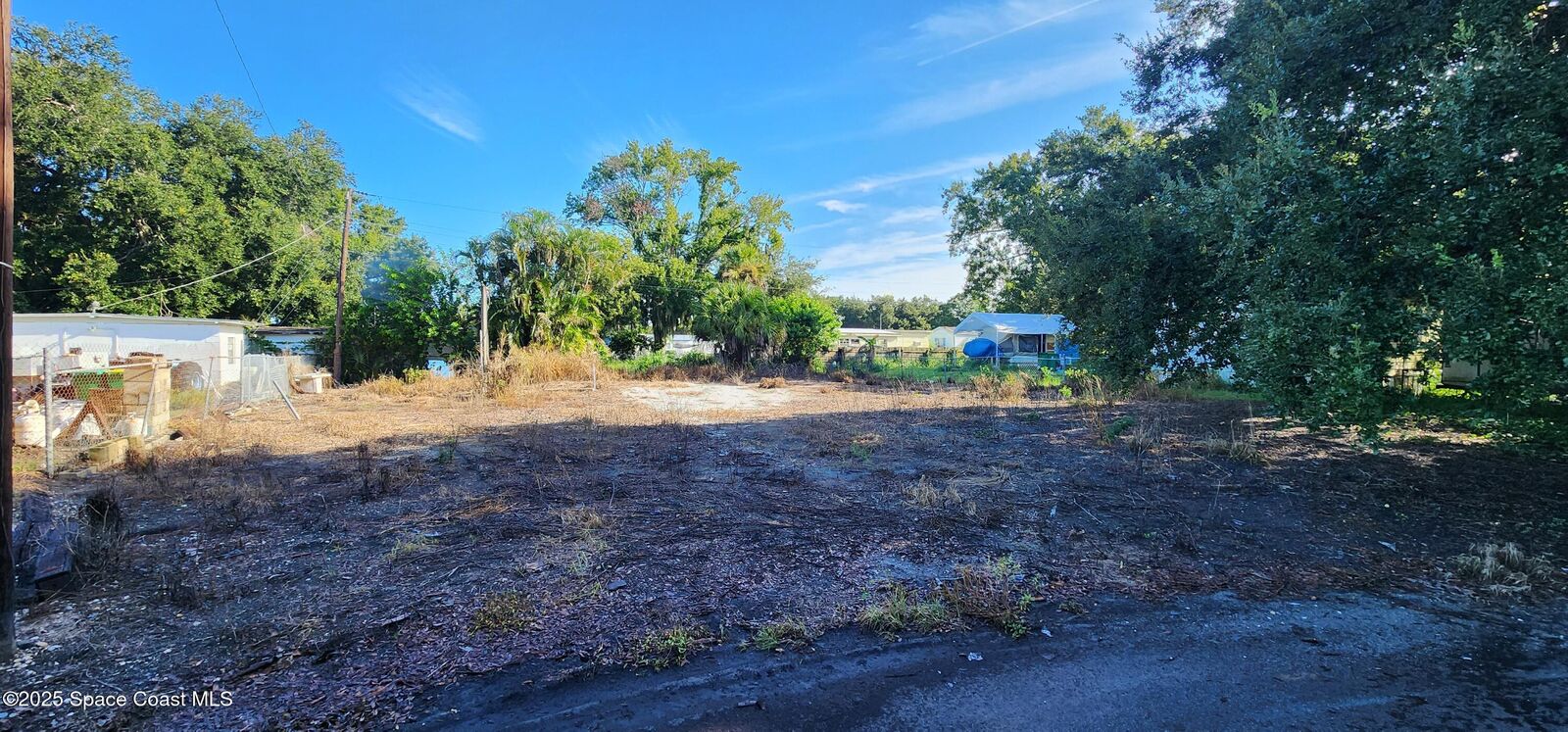 Property Photo:  350 Nice Court  FL 32953 