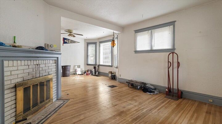 Property Photo:  2307 S Grand Blvd  WA 99203 