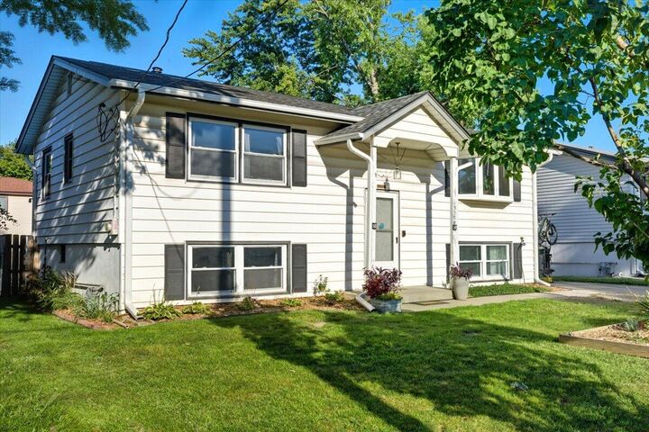 Property Photo:  3700 Twin City Drive  IA 51501 