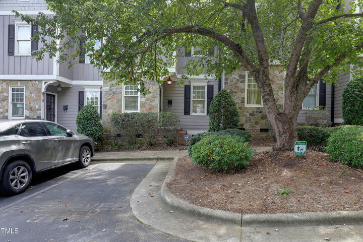 Property Photo: 814 Cotton Exchange Court NC 27608