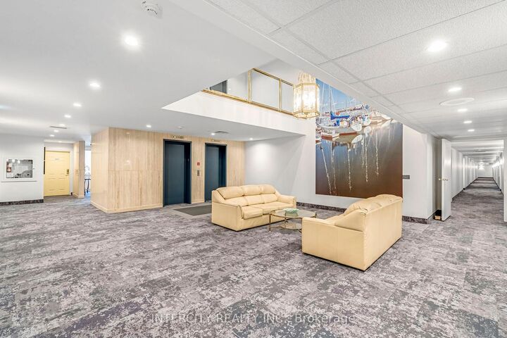 Property Photo: 2555 3rd Avenue W 412 ON N4K 6T8