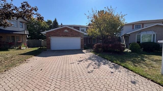 Photo de la propriété:  276 Blue Forest Place  ON N6G 4H7 