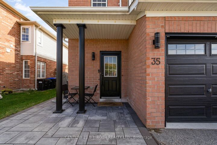 Property Photo:  35 McCann Lane  ON L0M 1B4 