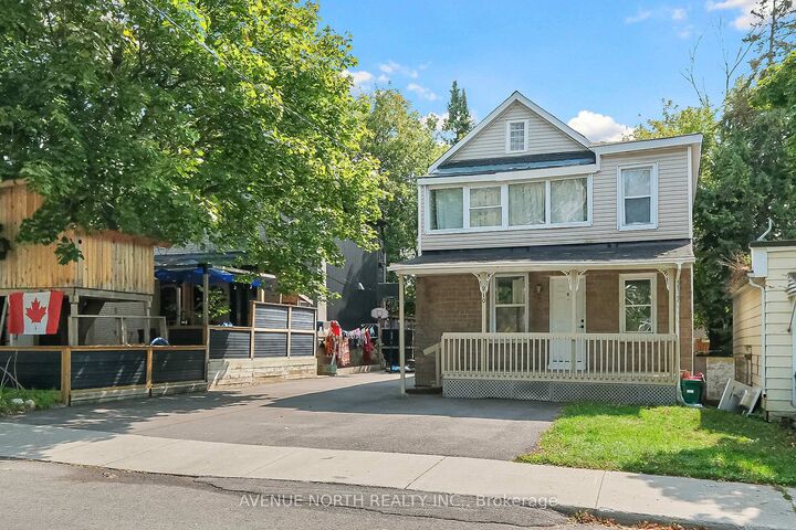 Property Photo:  210 Dagmar Avenue  ON K1L 5S9 