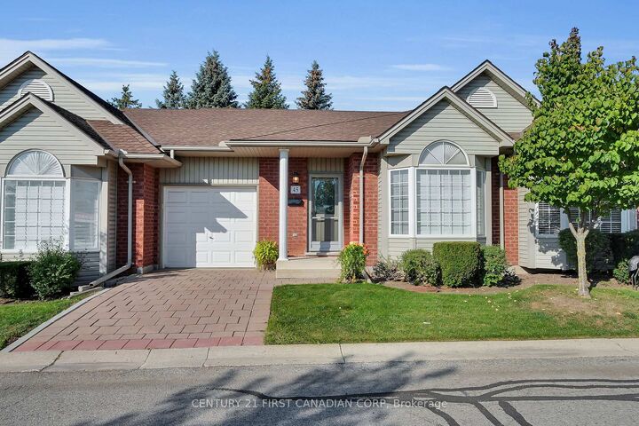 Photo de la propriété: 1555 Highbury Avenue N 45 ON N5Y 5R3