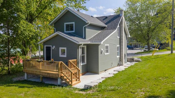 290/298 Frank Street  South Bruce Peninsula ON N0H 2T0 photo