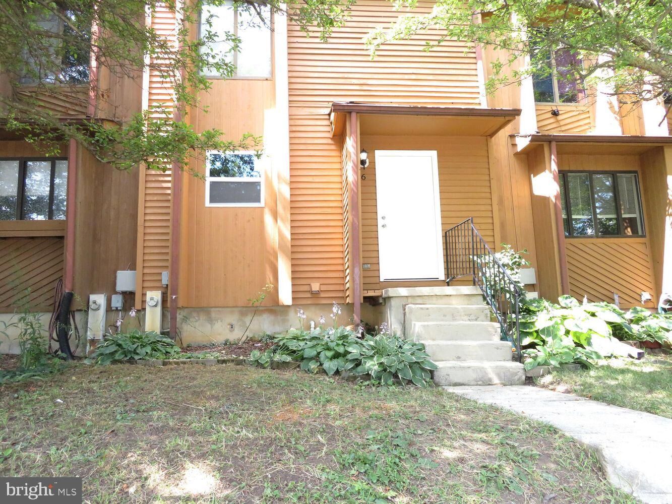 Property Photo:  6 Glyndale Court  MD 21136 