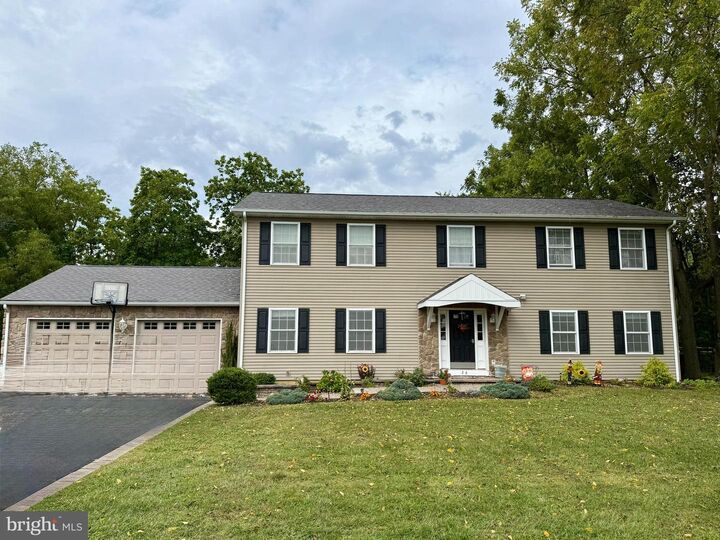 26 Fenton Lane  Chesterfield NJ 08515 photo