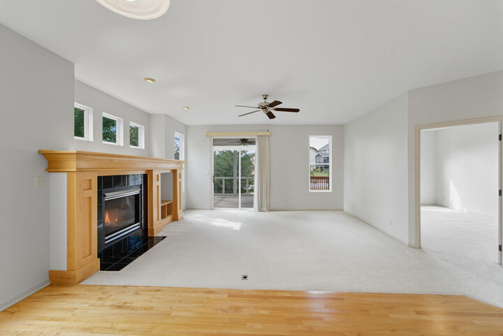 Property Photo:  2326 Westwind Drive  IA 50010 