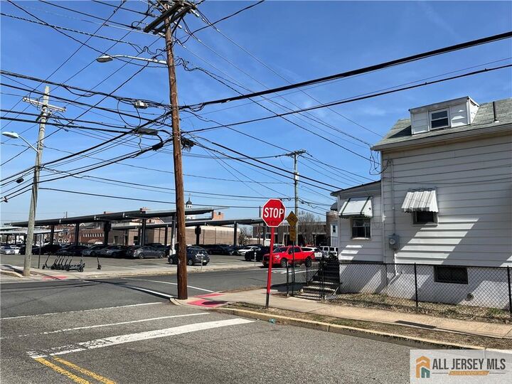 Property Photo:  34 Bartlett Street  NJ 08901 
