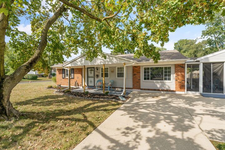 Property Photo: 1855 Zettler Road OH 43227