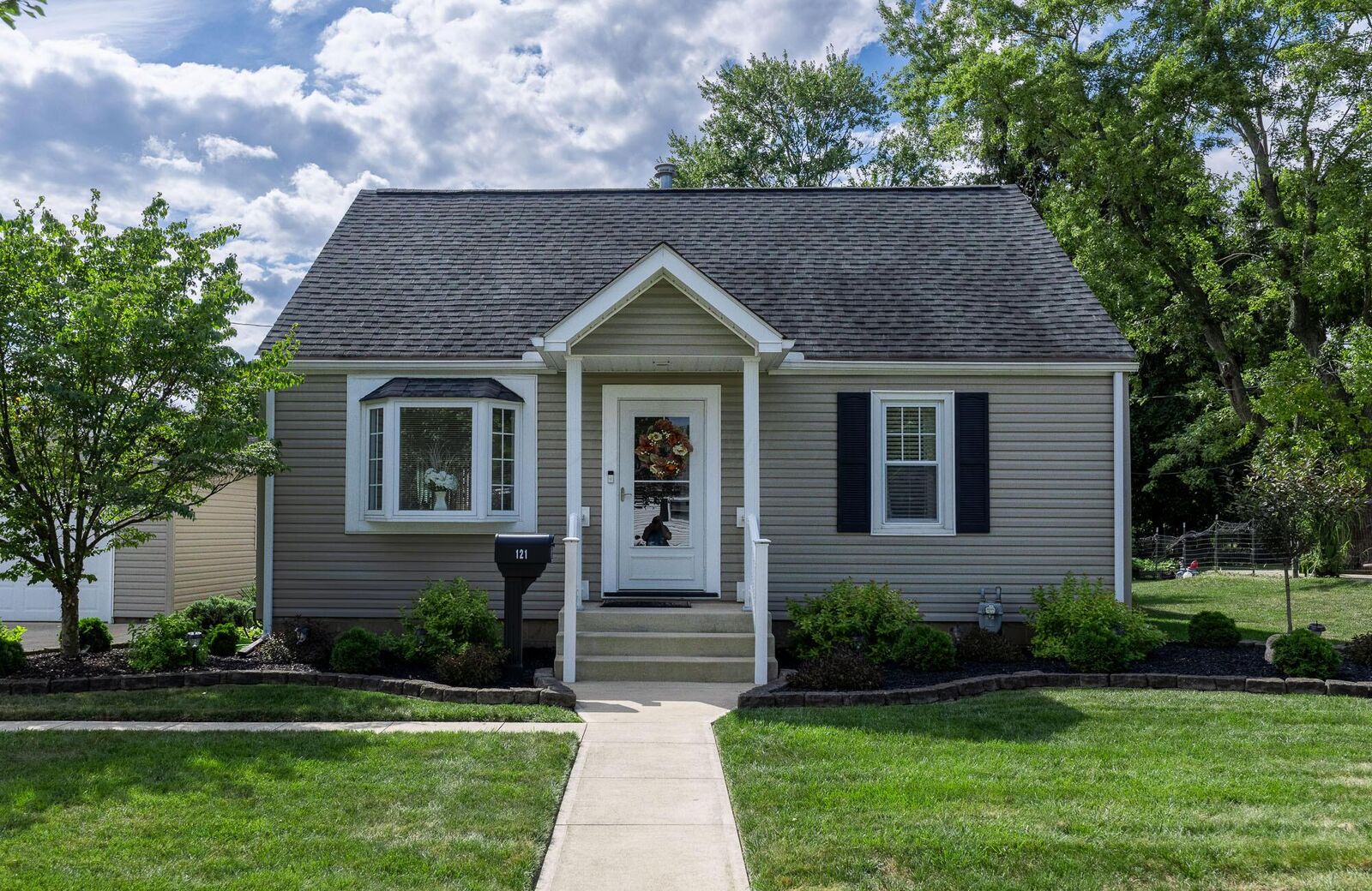 Property Photo: 121 N 26th Street OH 43055
