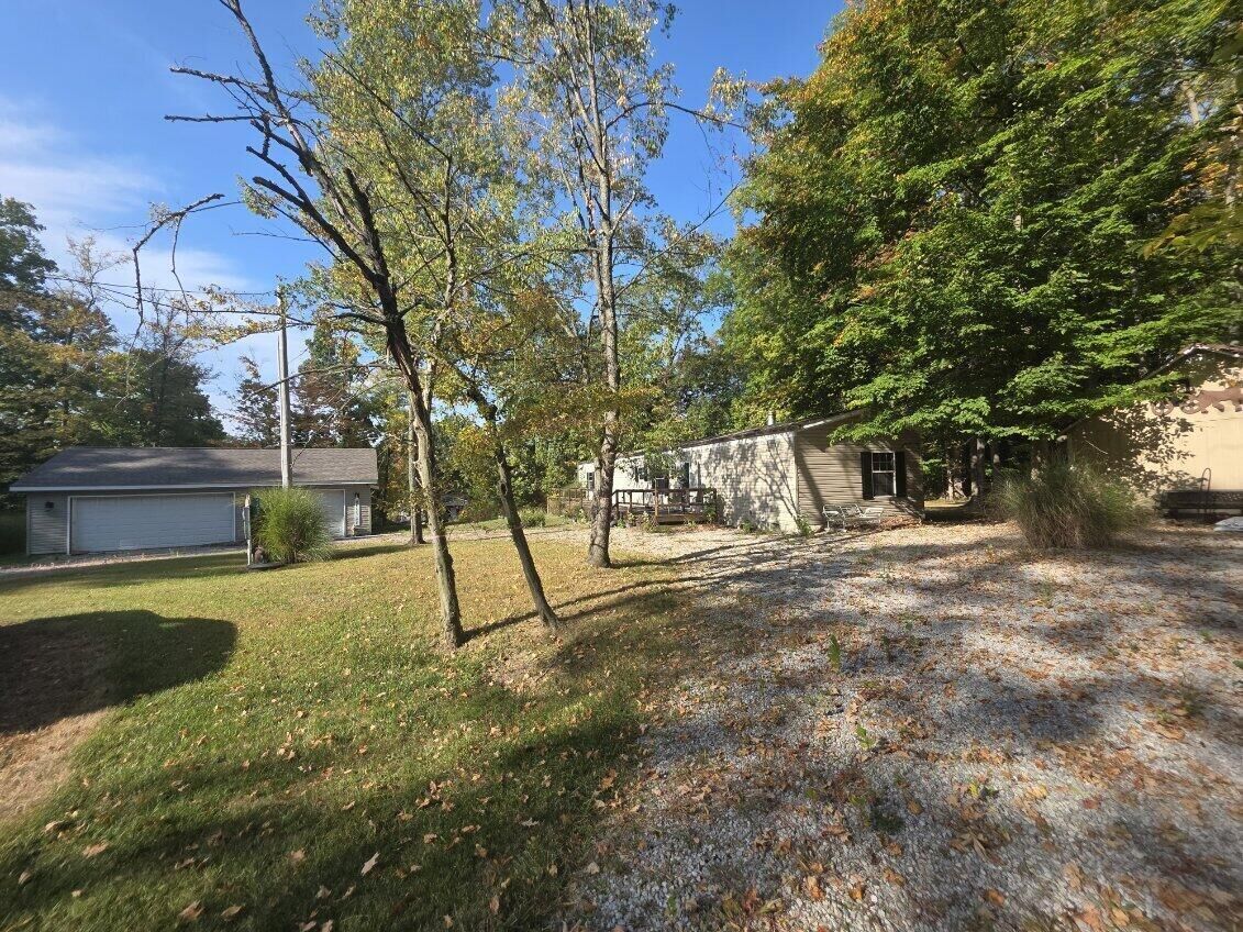 Property Photo: 7326 State Route 19 OH 43338