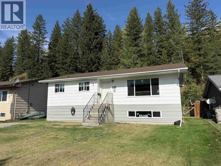 580 Nason Street  Quesnel BC V2J 3A1 photo