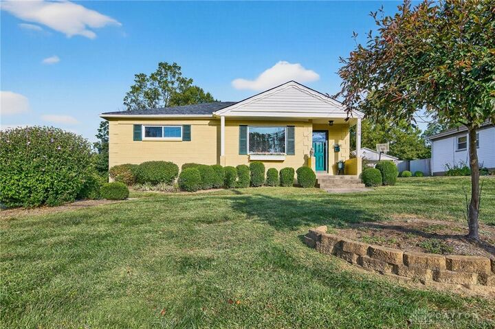 Property Photo:  9748 Leacrest Road  OH 45215 