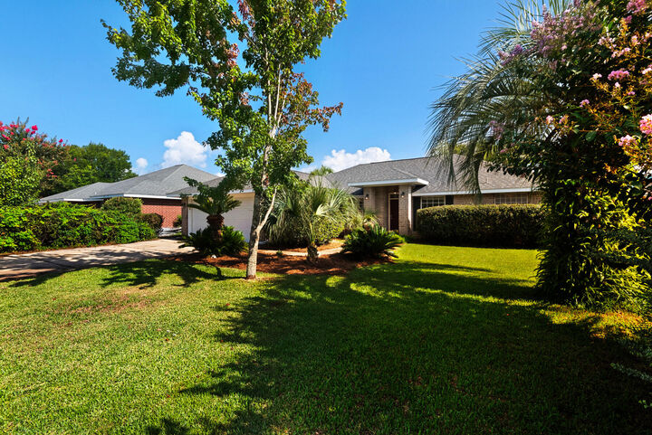 Property Photo:  1173 Crane Cove Boulevard  FL 32563 