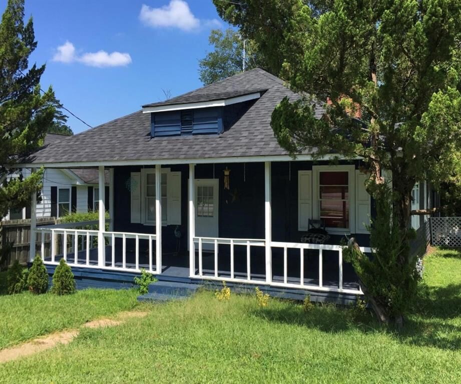 Property Photo:  48 S Broad Street  GA 30014 