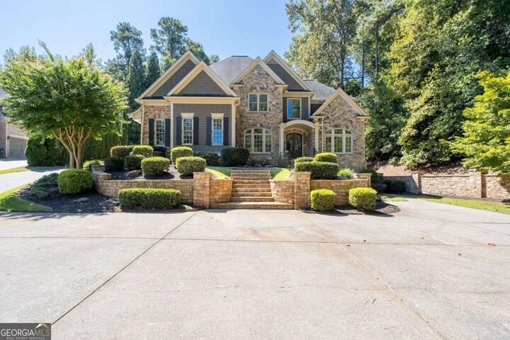 Property Photo: 11180 West Road GA 30075