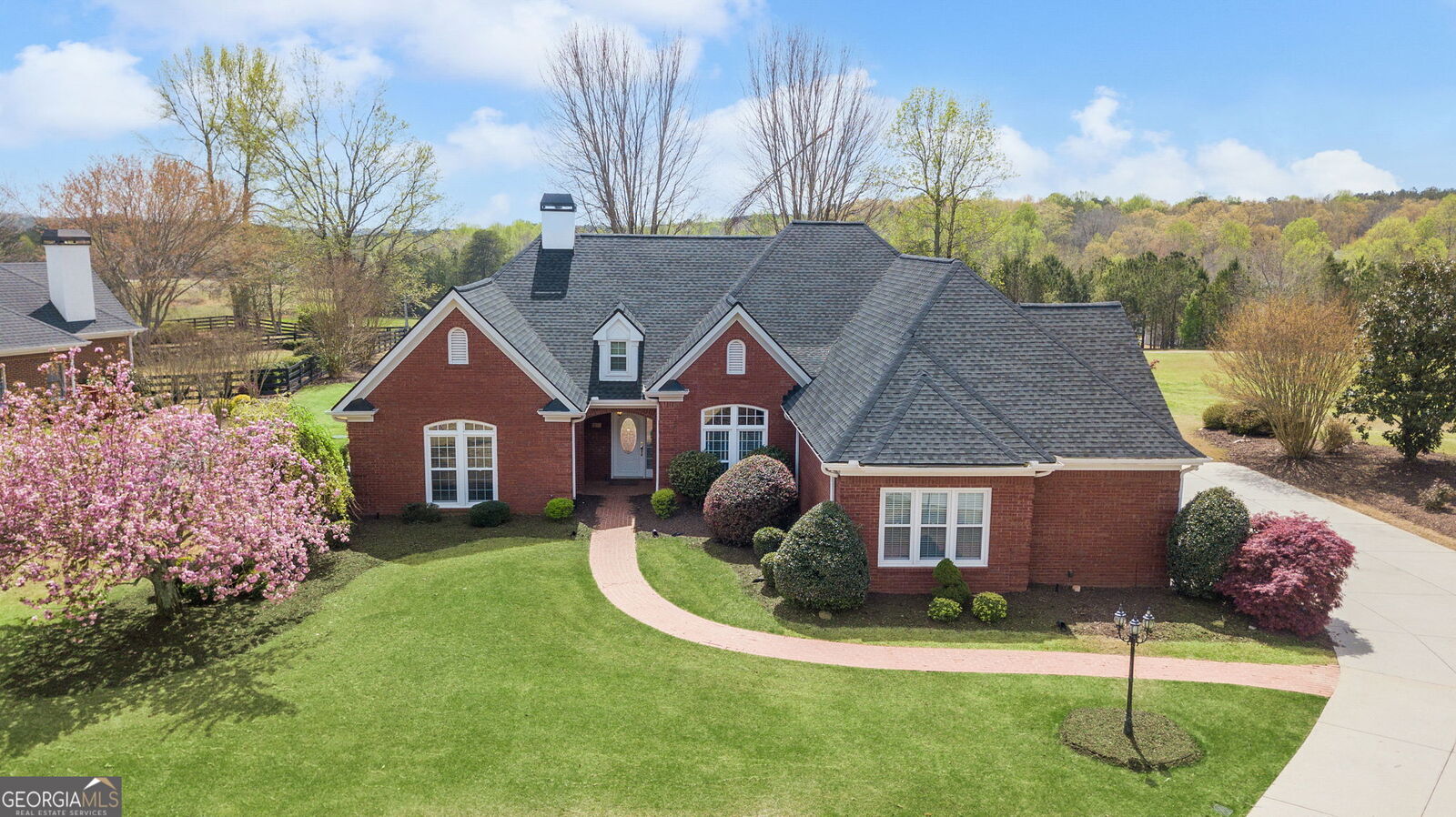 Property Photo:  617 Gold Bullion Drive W  GA 30534 