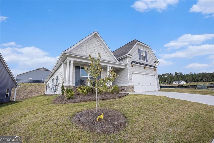 Property Photo:  87 Colonial Terrace  GA 30180 
