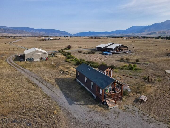 Property Photo: 80 Glengarry Road MT 59047