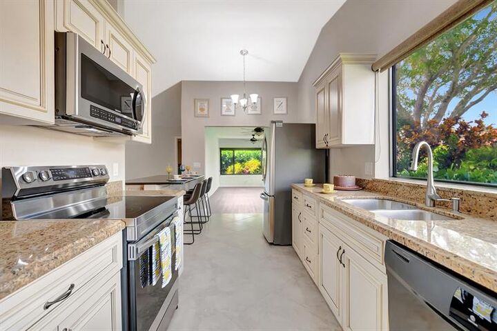 Property Photo:  3180 NW 13th St  FL 33445 