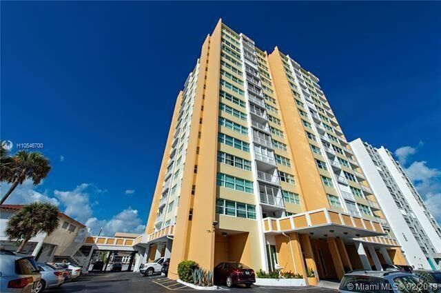 Property Photo:  1410 S Ocean Dr 508  FL 33019 