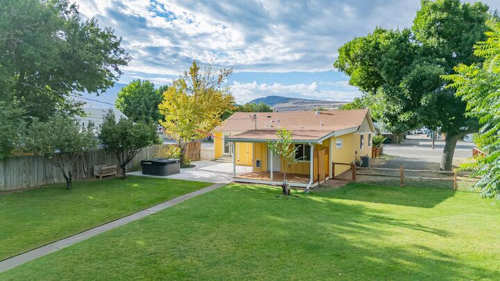 Property Photo:  416 W 5th Street  CO 81526 