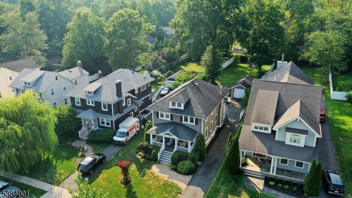 Property Photo:  234 Seneca Pl  NJ 07090 