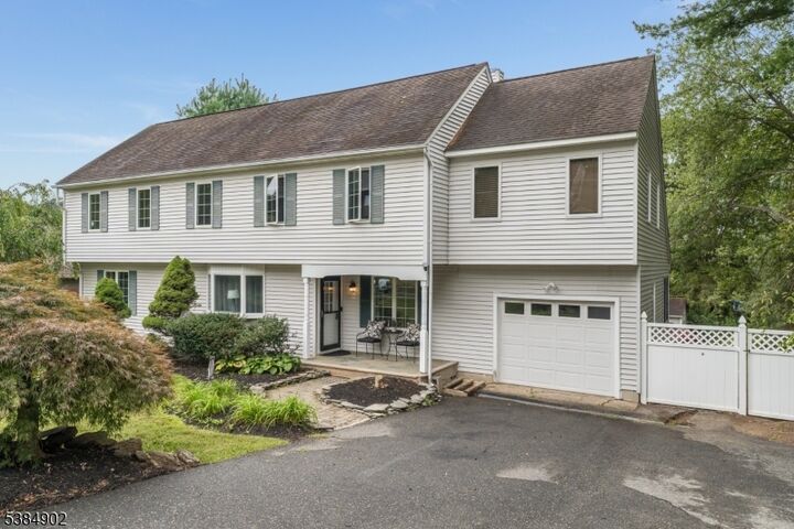 Property Photo:  23 Lingert Ave  NJ 08809 