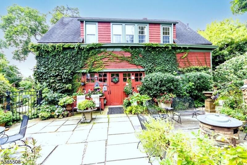 Property Photo: 74 Porter Place NJ 07042