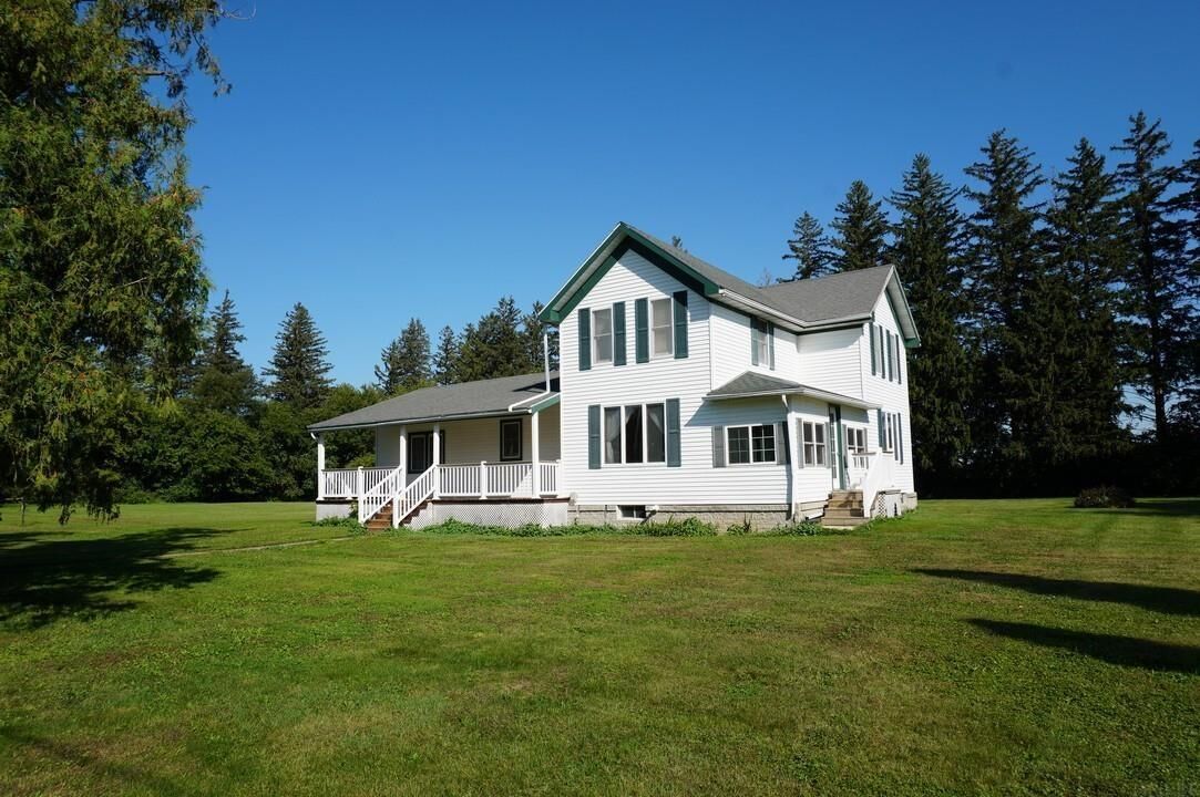 Property Photo:  3073 Gilmore Avenue  IA 50645 