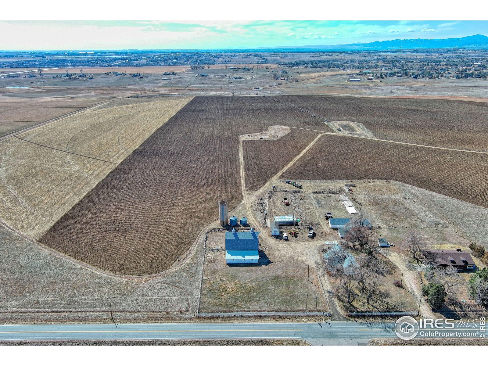 Property Photo:  2237 W County Road 8  CO 80513 