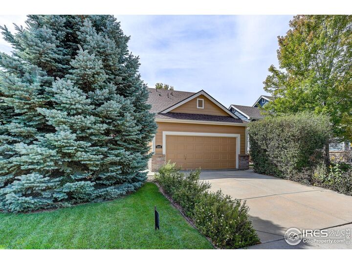 Property Photo:  5605 Mount Sanitas Ave  CO 80503 