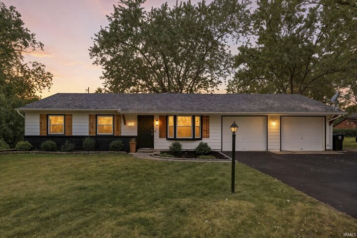 Property Photo:  5307 Eicher Drive  IN 46835-3625 
