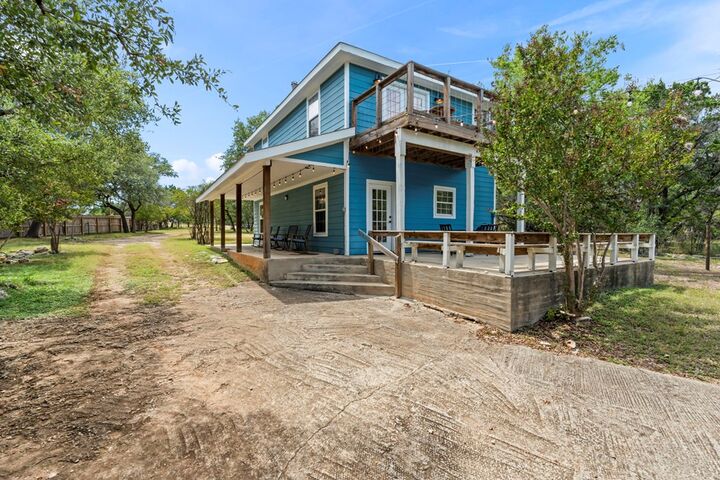 Property Photo: 1265 Comanche Path TX 78003