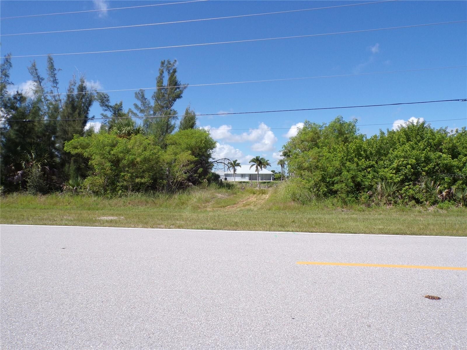Property Photo:  9365 St Paul Drive  FL 33981 
