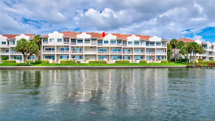 Property Photo:  4629 Mirabella Court A  FL 33706 