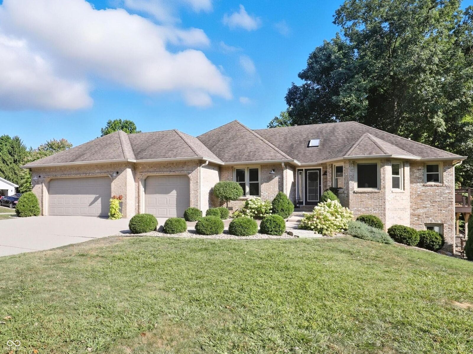 Property Photo:  815 Morse Landing Drive  IN 46034 