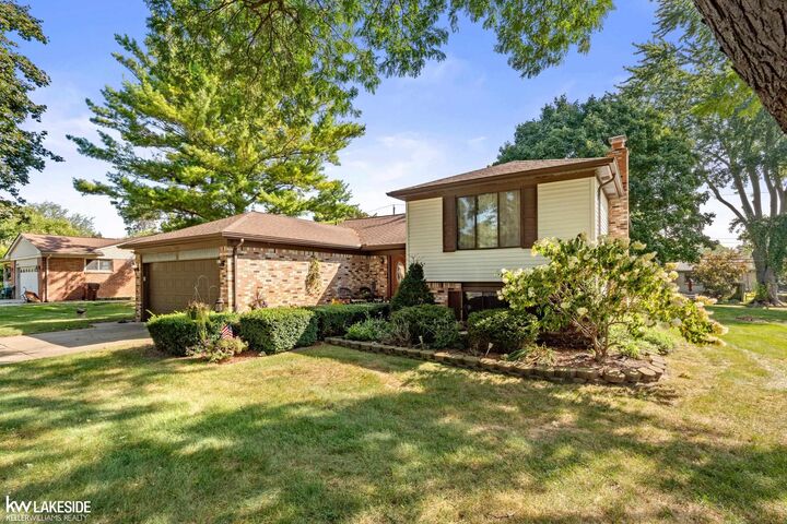 Property Photo:  53266 Garland Drive  MI 48316