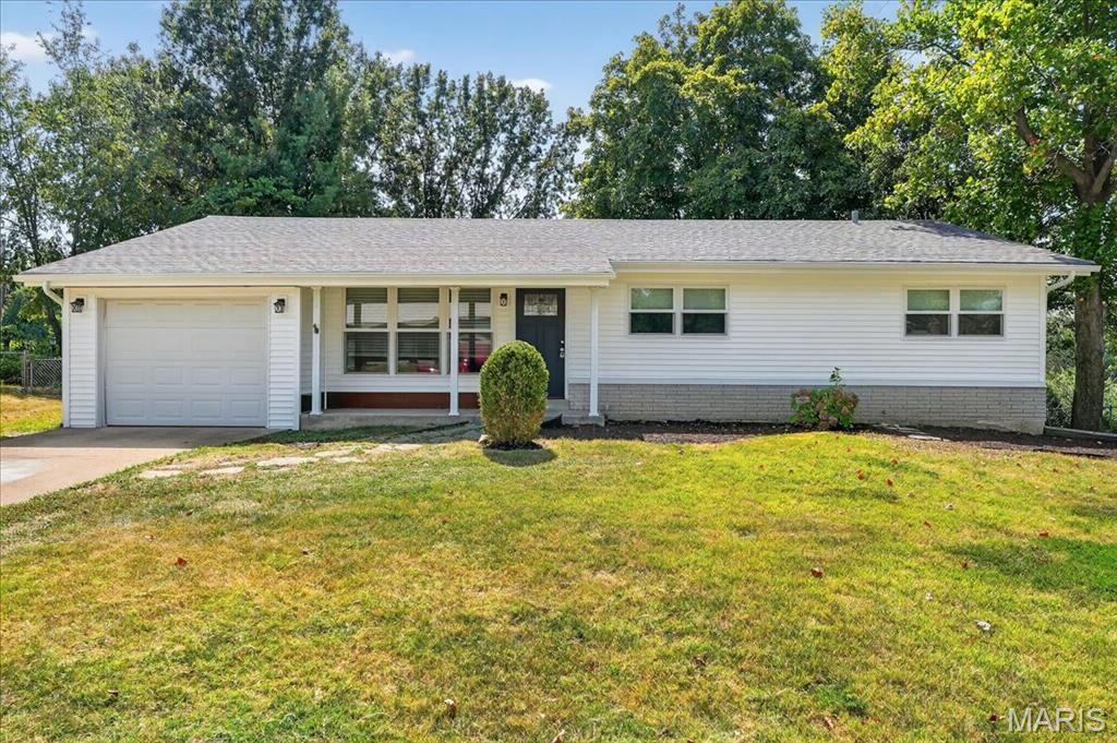 Property Photo:  12304 Design Lane  MO 63146 