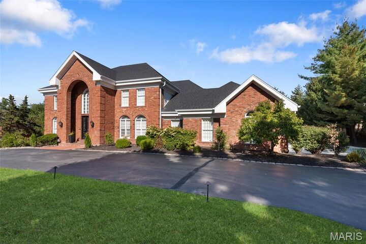 Property Photo:  2242 Whitney Pointe Drive  MO 63005 