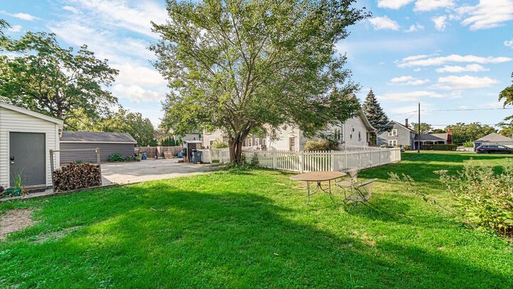Property Photo:  432 Herman Street  IL 60417 