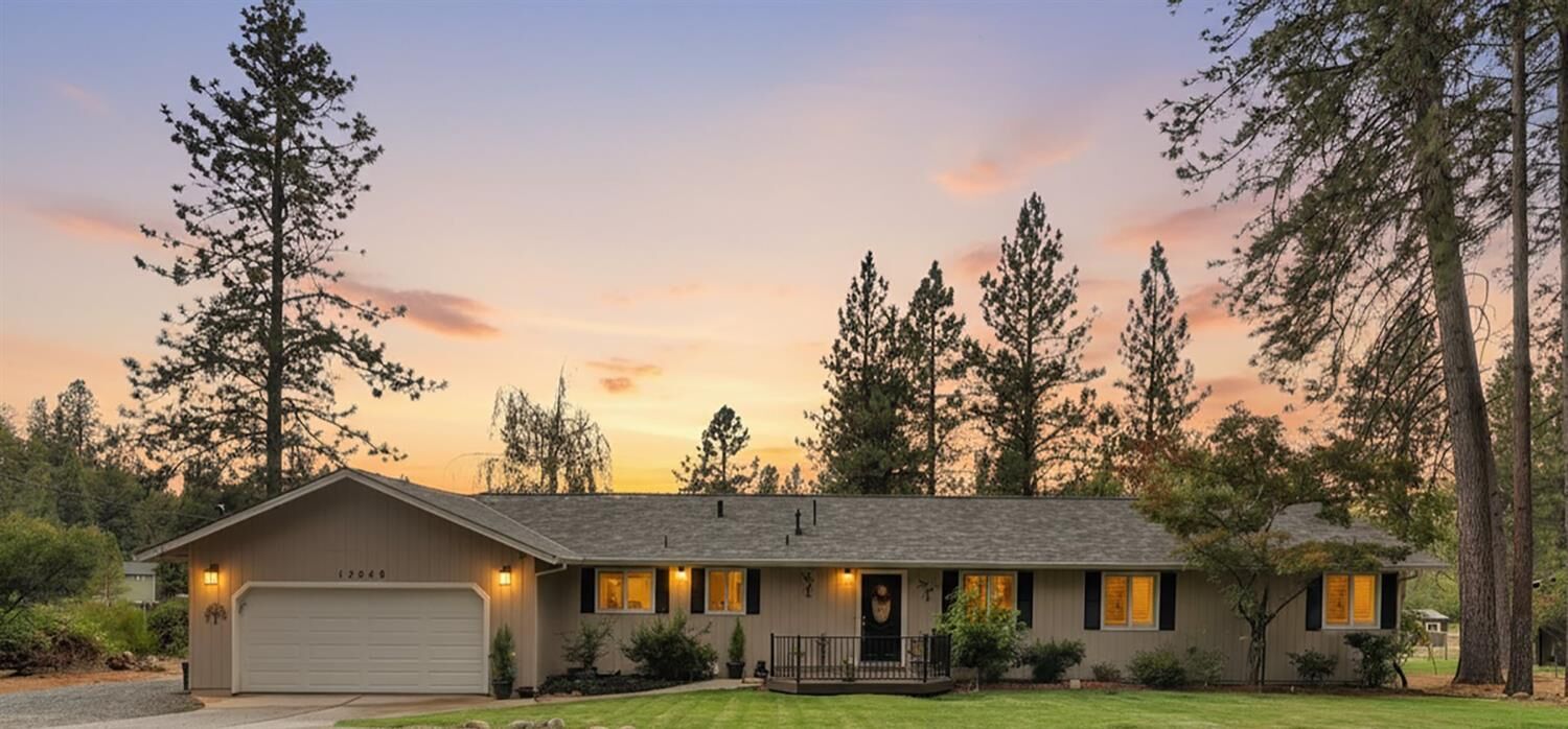 Property Photo:  12648 Alta Sierra Drive  CA 95949 