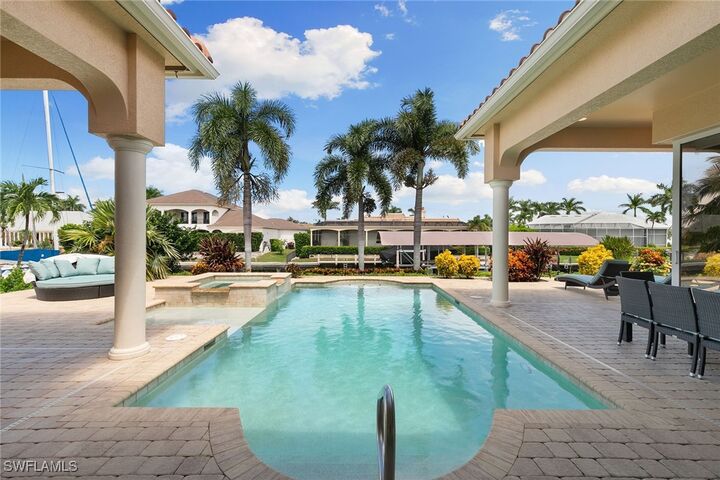 Property Photo:  1590 Caxambas Court  FL 34145 
