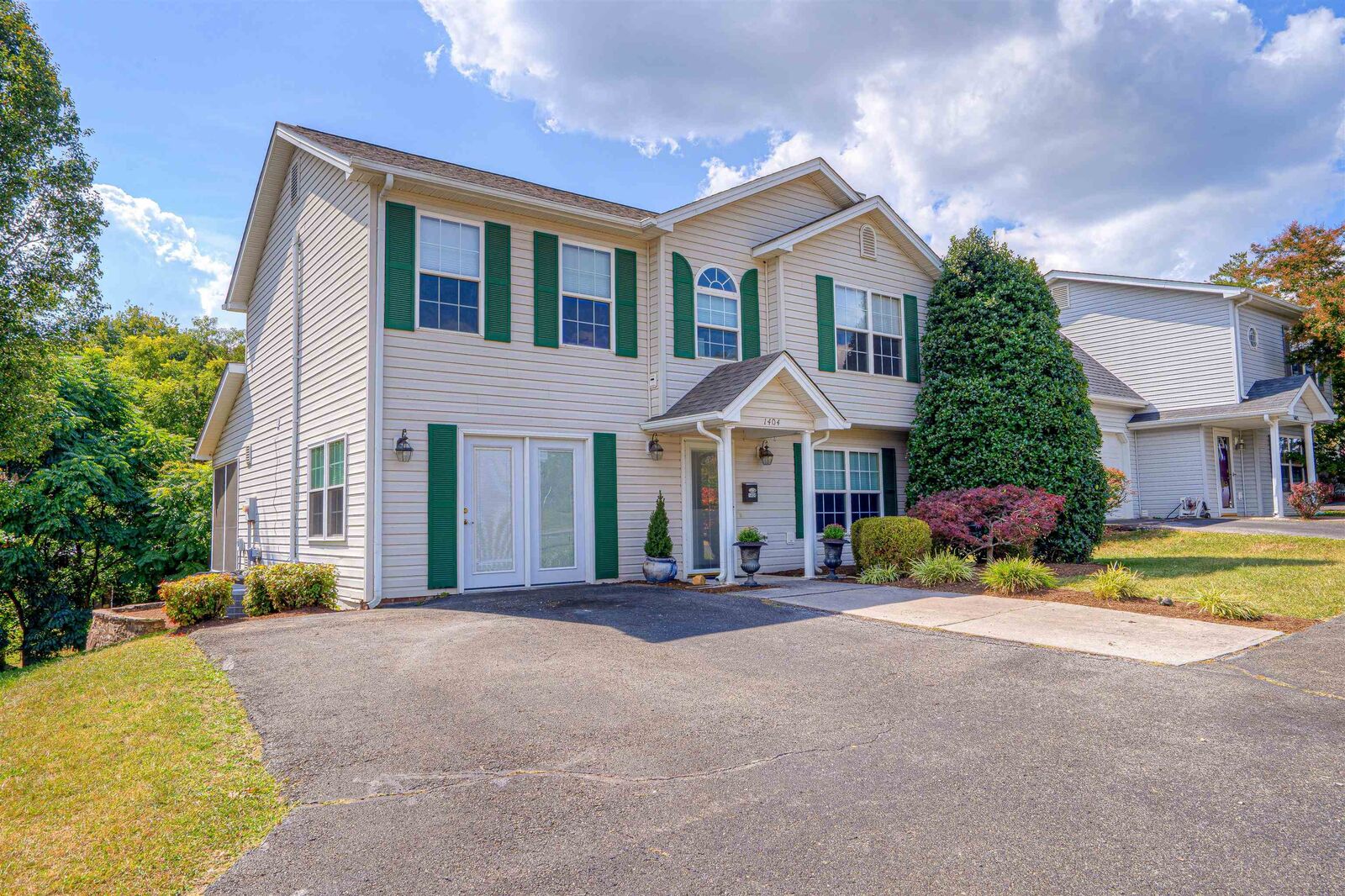 Property Photo:  1404 Wadsworth Street  VA 24141