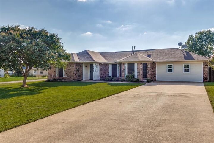 Property Photo:  116 Curtis Lane  TX 75474 