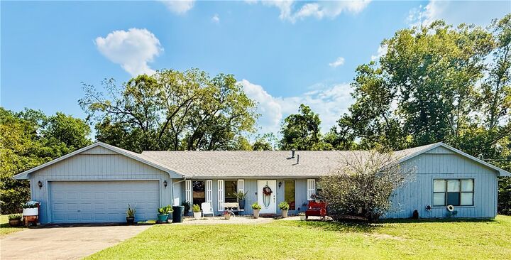 103 Christian Lane  Centerton AR 72712 photo