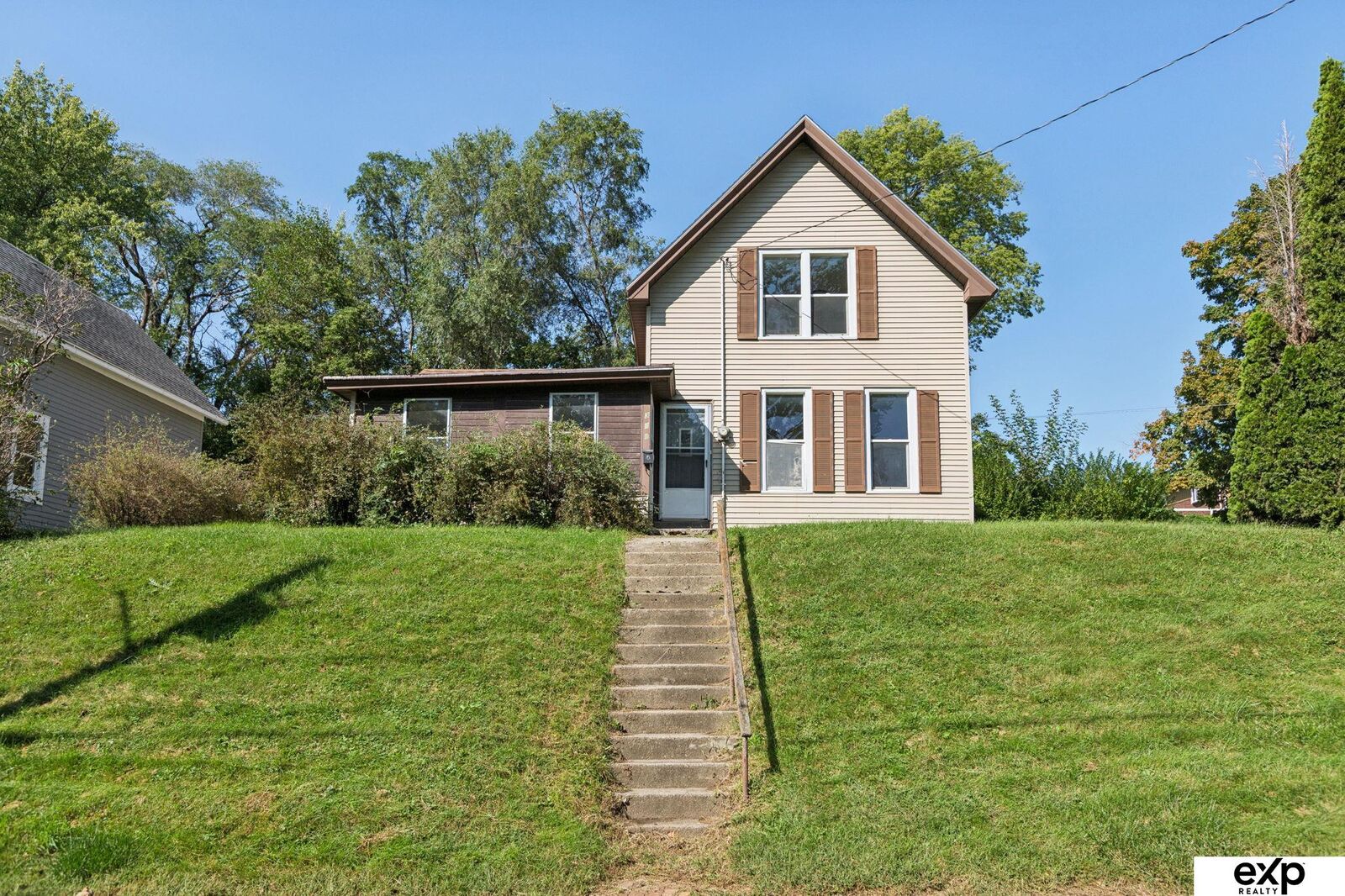 Property Photo:  321 N 6th Street  IA 51555 