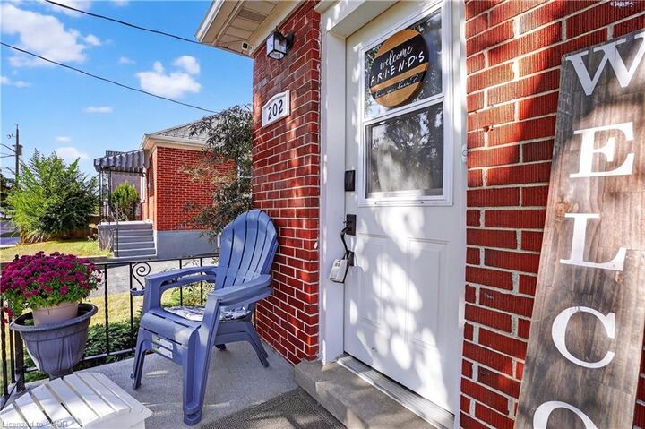 Property Photo:  202 Bedford Road  ON N2G 3A6 